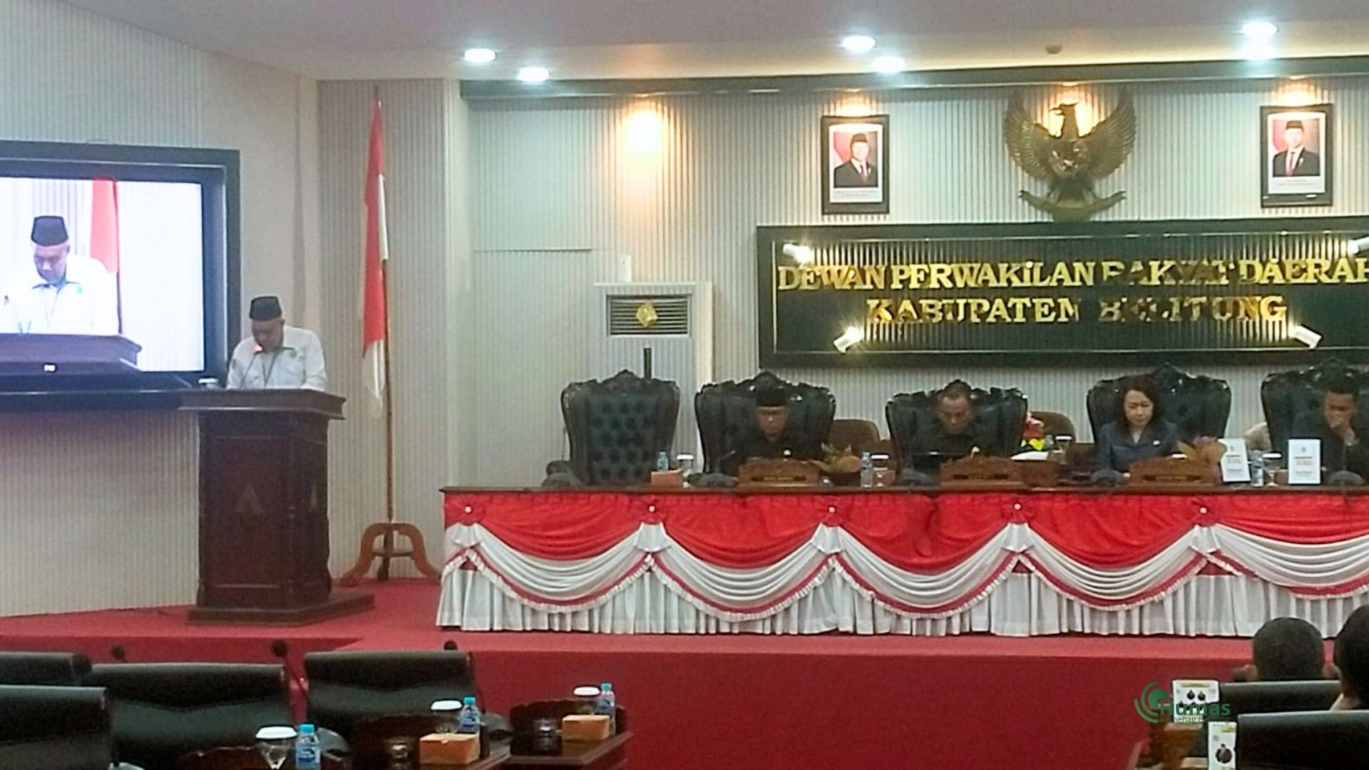 Sidang Lanjutan Paripurna DPRD, Kakan Kemenag Belitung Hadir dan Pimpin Doa