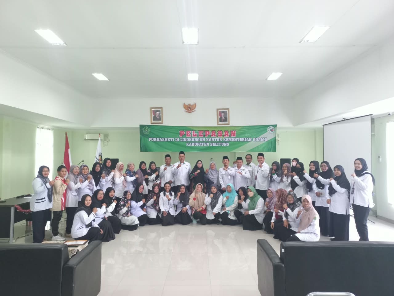 Kemenag Belitung Lepas Dua ASN Purnabakti, Teguhkan Semangat Pengabdian