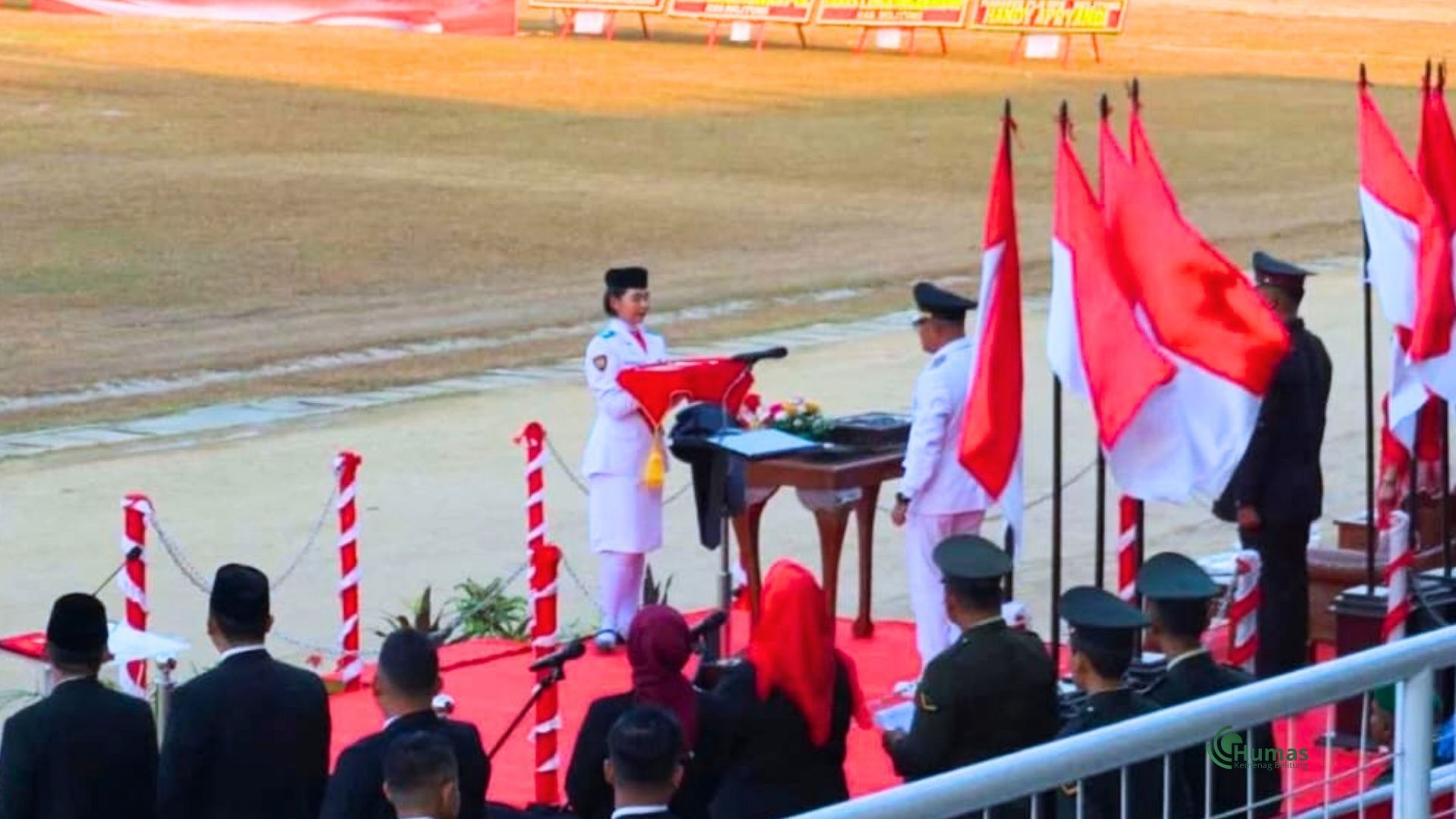 Kemenag Belitung Hadiri Upacara Penurunan Bendera Merah Putih HUT ke-81 RI